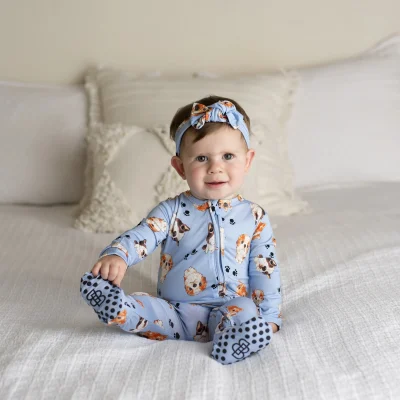 Factory Direct Wholesale bluey Bamboo Cotton Cute Dogs Print Zipper Footie Baby Pajamas Rompers