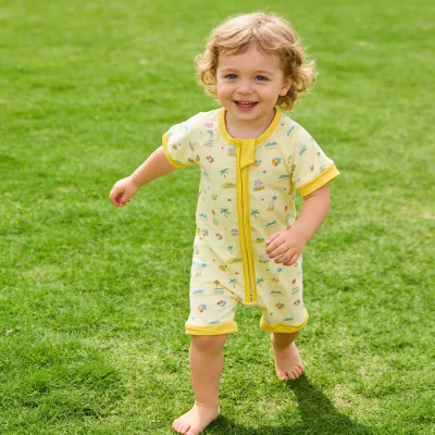 2026 New Arrival Summer Style Baby Short Romper Casual Newborn Onesie Soft Lightweight Infant Daily Outfit